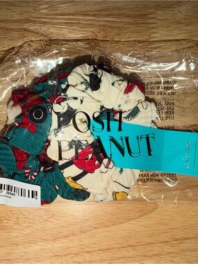 Posh Peanut Mickey Holiday Scrunchie Set